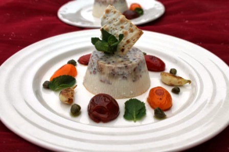 Horoiu Monica - Panna cotta cu rosii uscate si linte